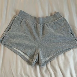 NWT - Alo Yoga Lounge shorts